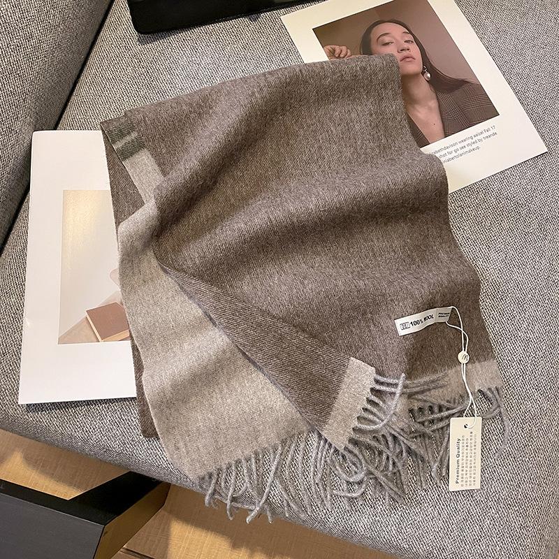 100% Pure Wool Scarf Female Winter Warm Cashmere Shawl Checkerboard Grain Design Couple Accessory Premium Sense Windproof Scarf