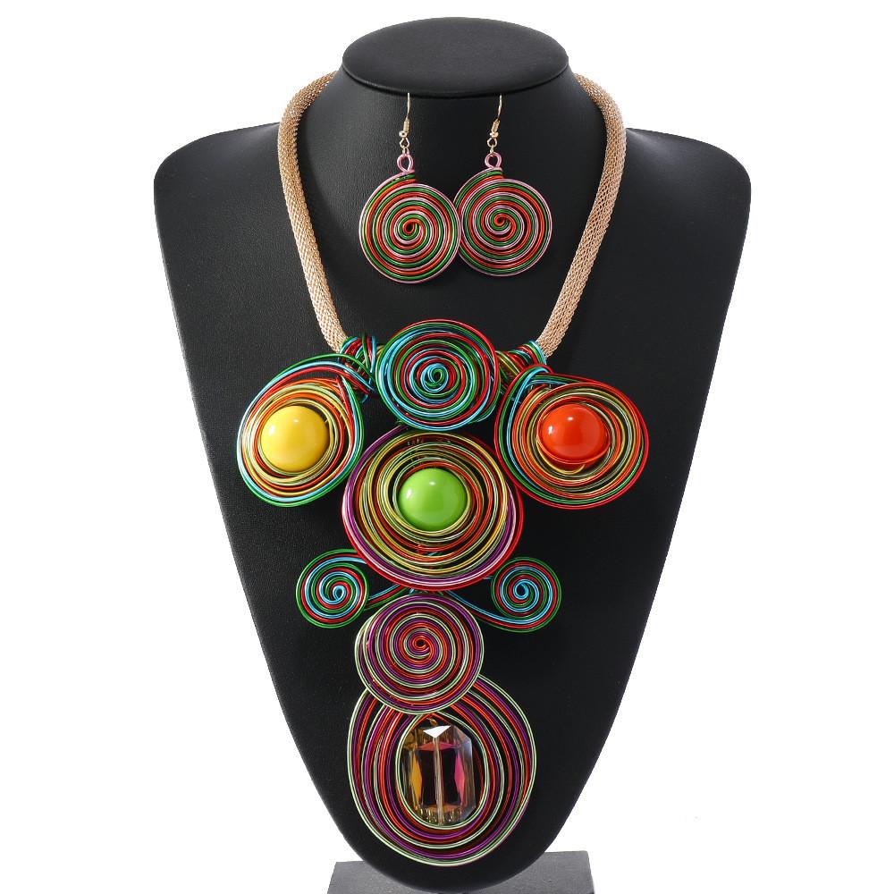Set Jewelry Stylish With Crystals And Natureinspired Flower Motifs For Men And Women