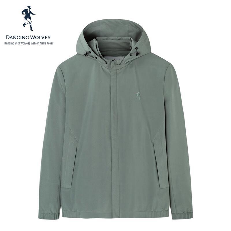 Dancing with Wolves Men's Detachable Hooded Commuter Jacket