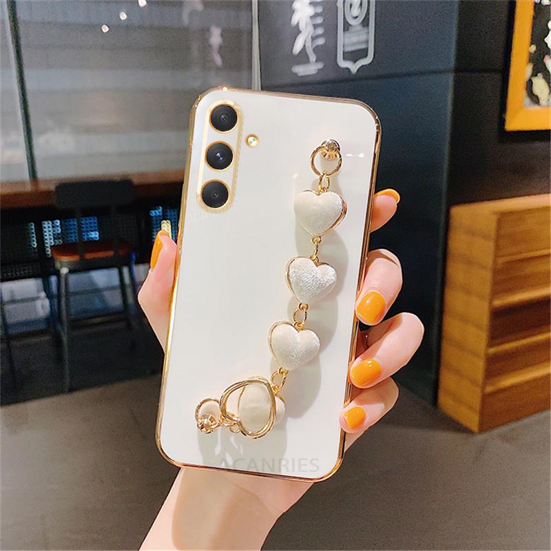 

A 54 34 14 Love Heart Bracelet Plating Case For Samsung Galaxy A54 A34 A14 M52 M53 A13 5g A04 Chain Cover A04s A54 5G