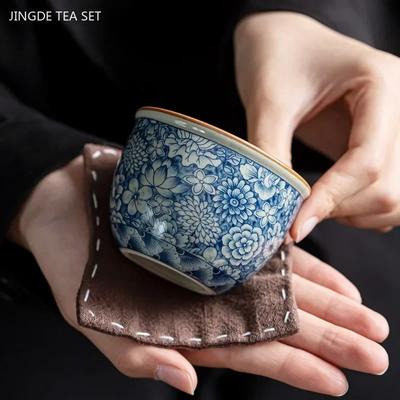 Handmade Blue and White Porcelain Master Cup Vintage Exquisite Ceramic Tea Cups Chinese Custom Tea Set Chinese Tea Accessories