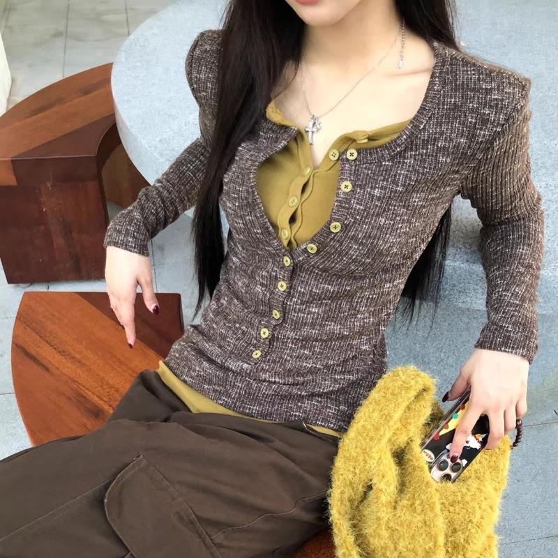 Fake Two-piece T-shirt for Women New Spring and Autumn Style Inner Knitted Sweater Slim Brown Top