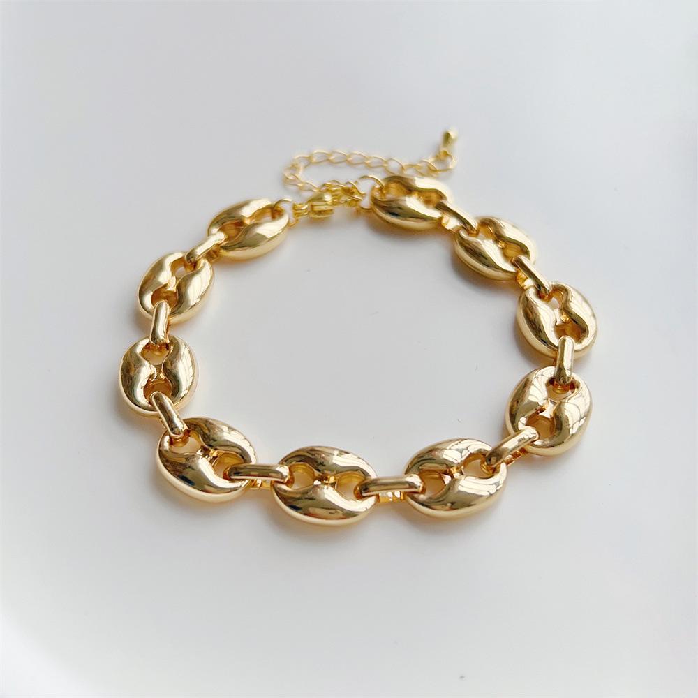 European & American Style Pearl Bracelet with Star Charm and Micro-Inlaid Diamonds