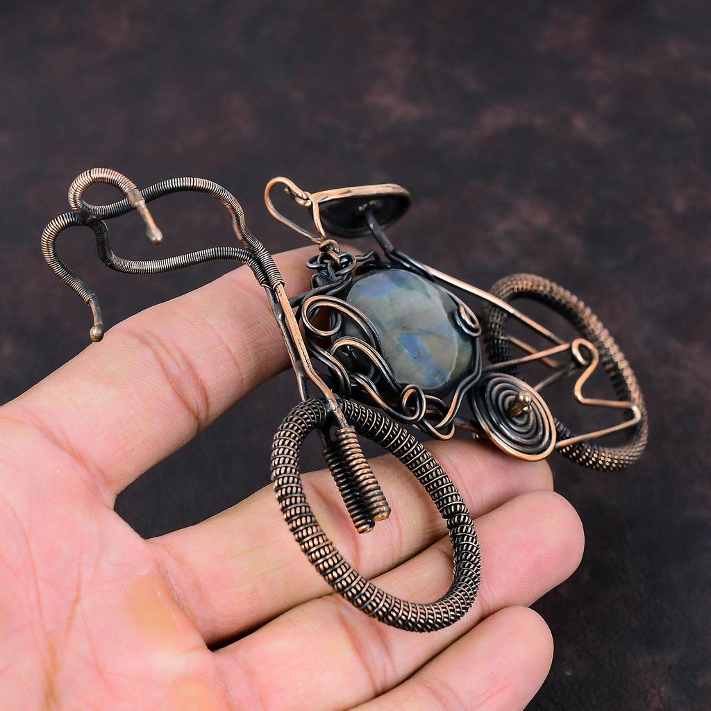 Labradorite Pendant Copper Wire Wrapped Pendant Handmade Gemstone Pendant Awesome Copper Jewelry Cycle Pendant Elegant Jewelry Gift For Mom