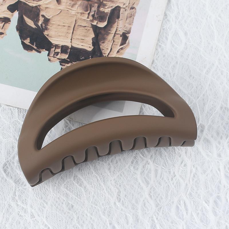 French Style Hair Claw Clips for Women Retro Leopard Print Hair Clip Hairpins Elegant Shark Clip Barrettes Crab Clamp Headwear