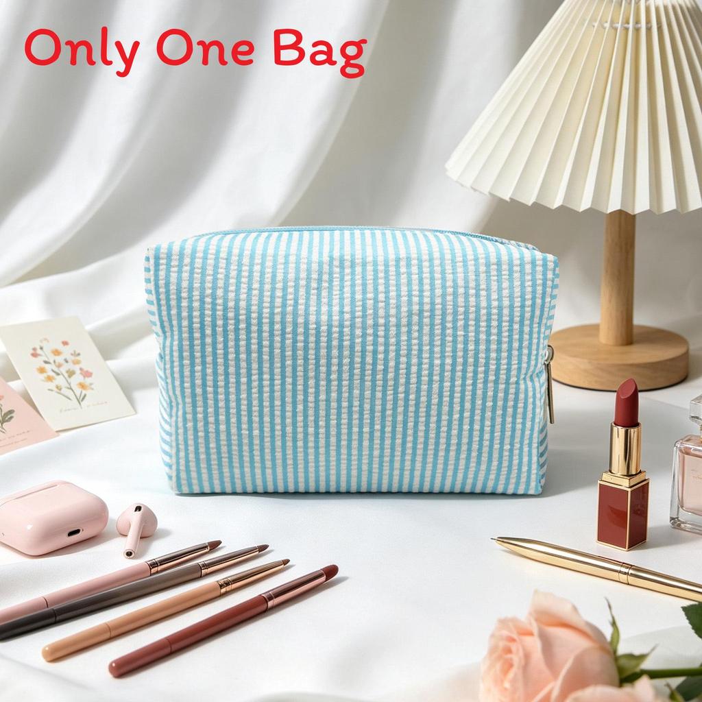 Polyester Striped Travel Toiletry Bag With Breathable Design For Men And Women