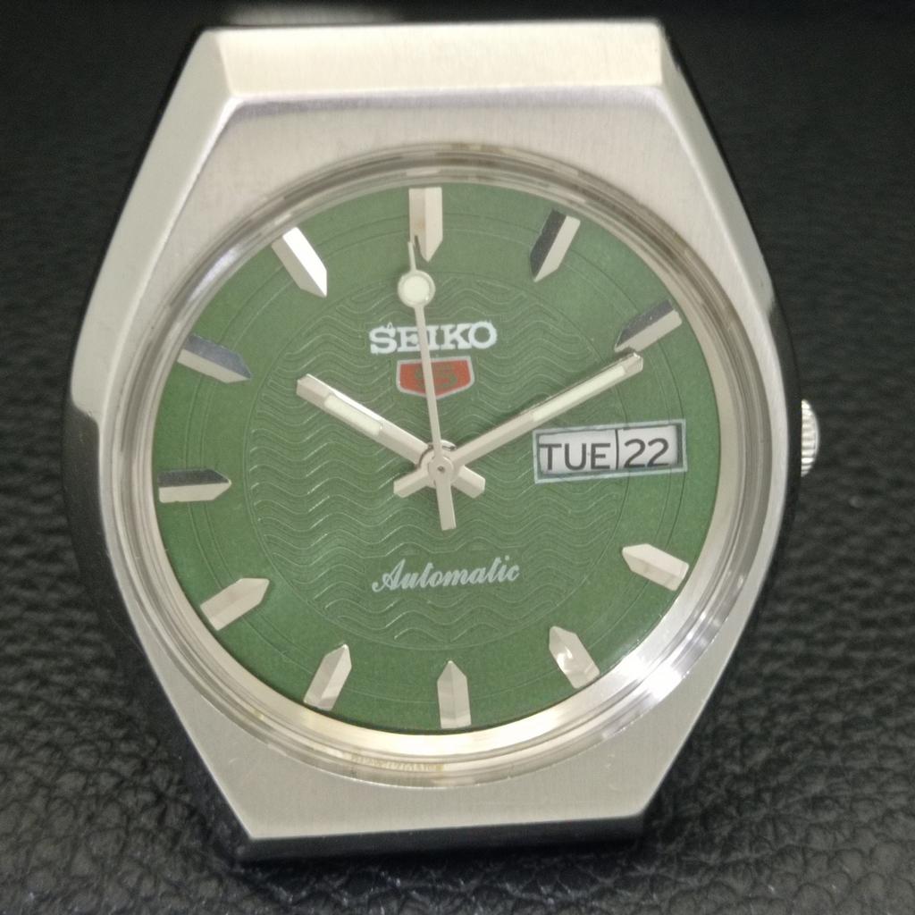 Seiko 5 AUTOMATIC 6309A VINTAGE JAPAN MENS GREEN COLOR DIAL WATCH A701424-5