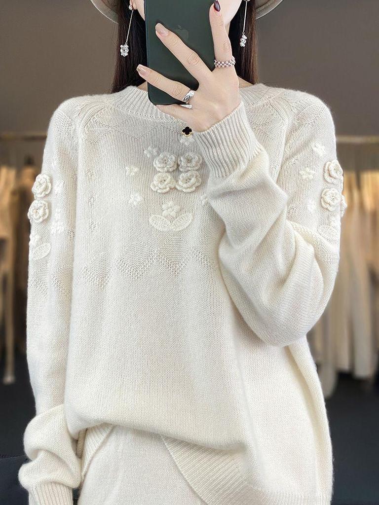 2023 Women's Versatile Wool Sweater: High Neck, Half-Embroidered Knit, Perfect for Autumn/Winter