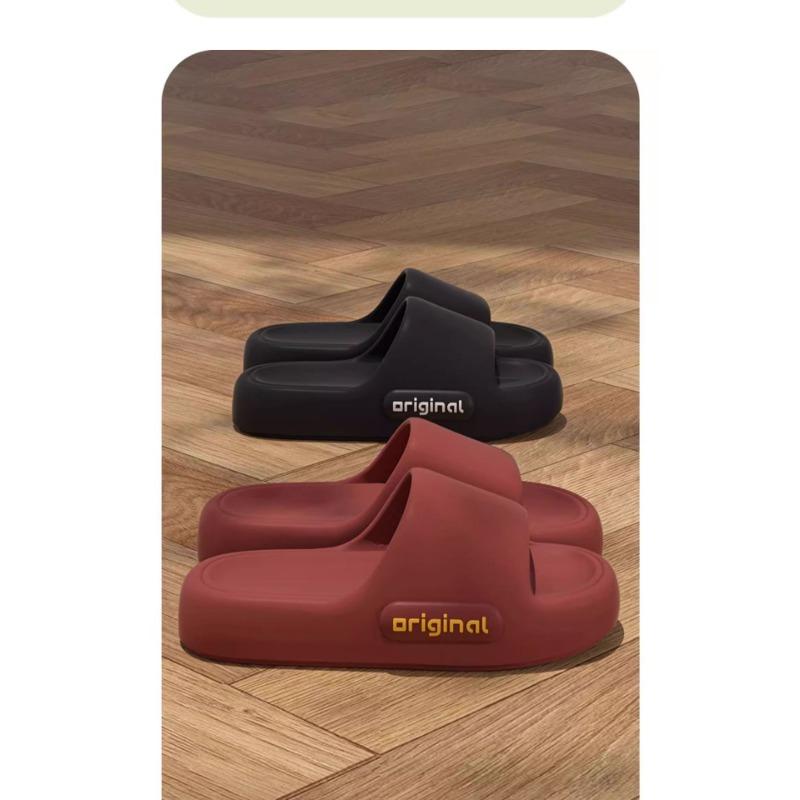 Wear Thick-soled, Anti-slip and Non-smelly Indoor Shoes for The Feeling of Stepping On Feces In Sandals and Slippers