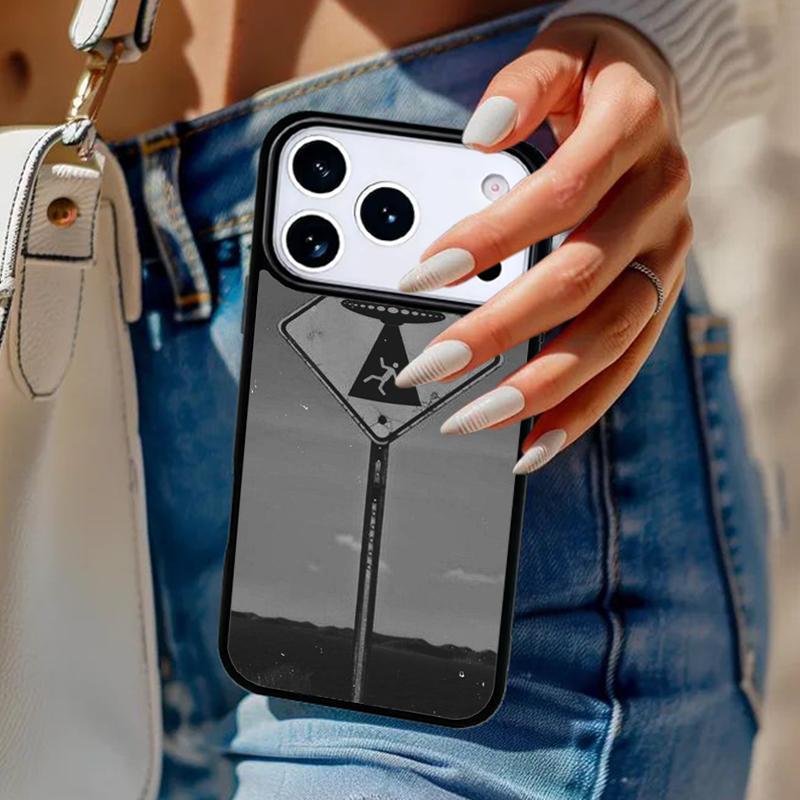 Sky aliens UFO astronauts lovely Phone Case For iPhone 17 Air 14 15 13 12 Max Cover For Apple 16e 11 Pro Max Plus Coque