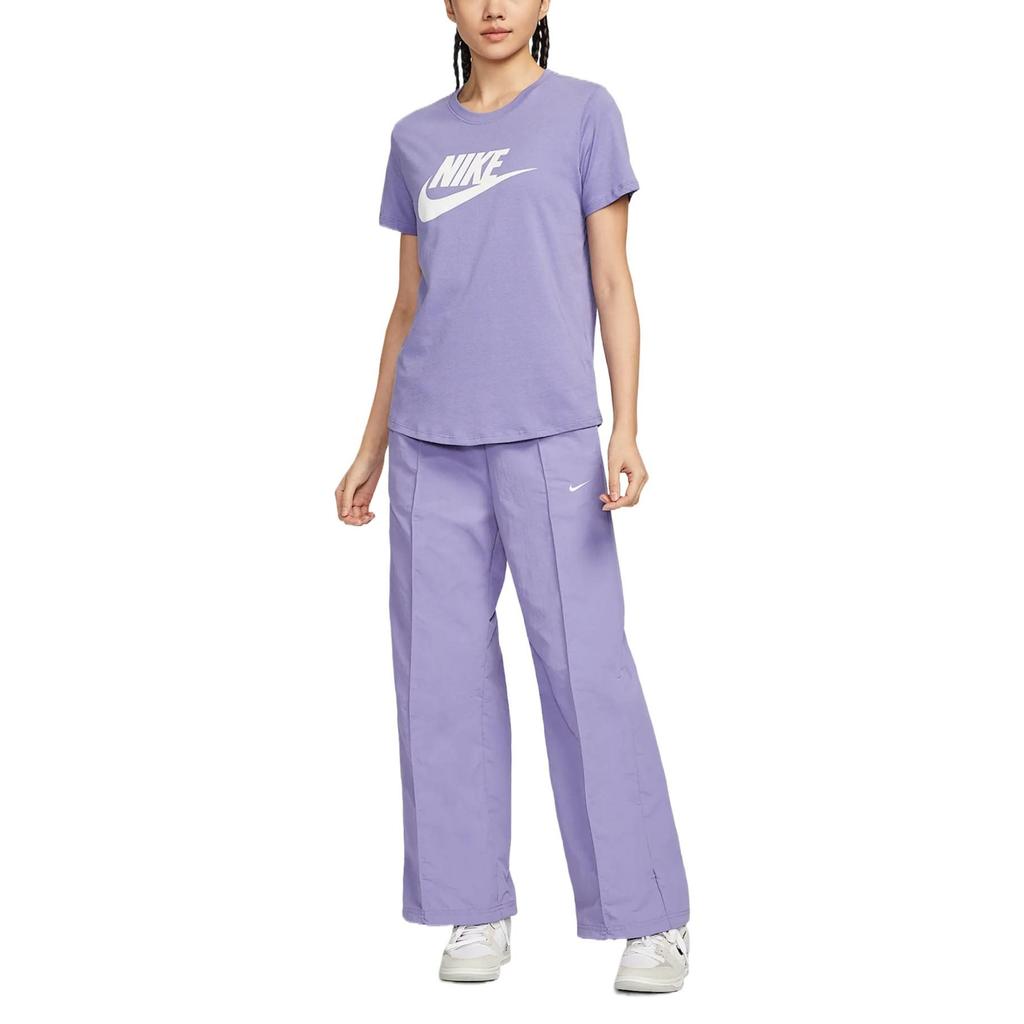 Nike Sportswear Essentials T Shirt Women's Soft Purple DX7907-527