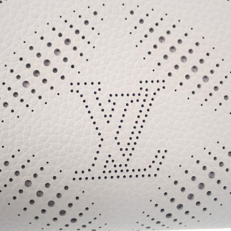 Louis Vuitton M13470 Bifold Wallet Bloom Grey/pink Monogram Mahina Women