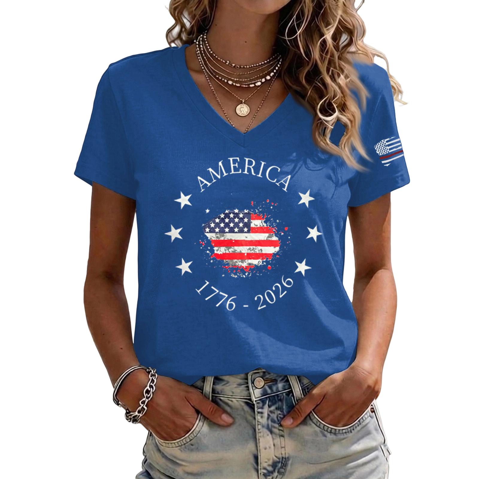 

Women V Neck Short Sleeve Pullover T Shirt America 1776 2026 Casual Top with Printed Graphic for Independence Day S синій