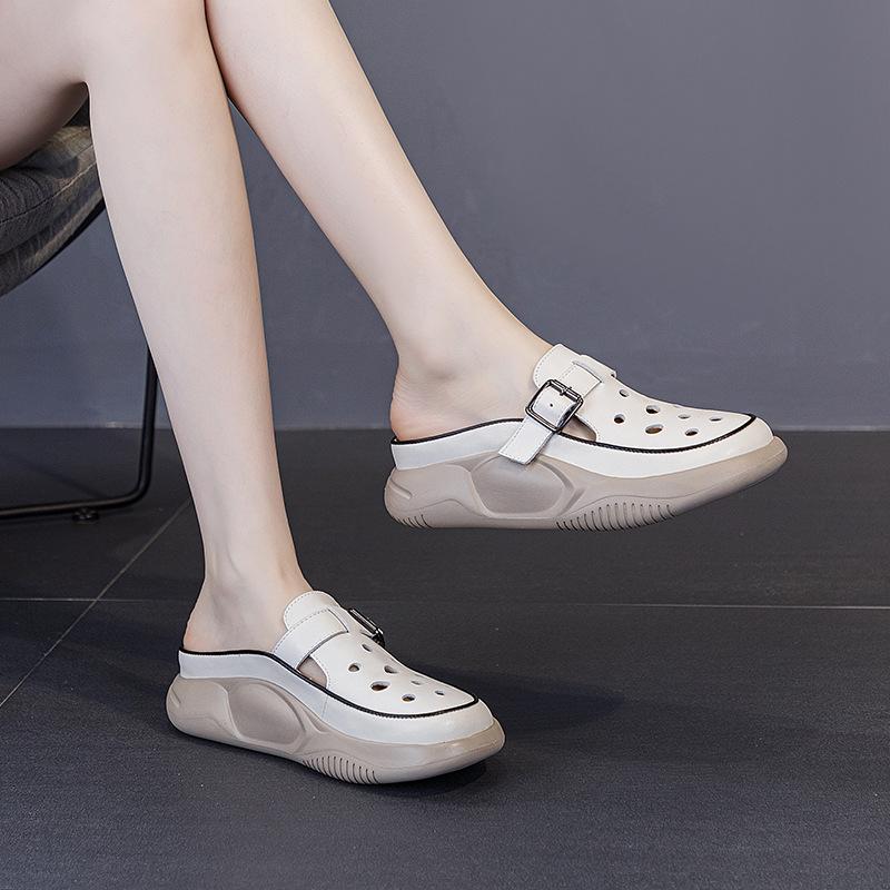 Flat Sandals for Women Button-up Soft-soled Flip-flops Casual and Versatile Mom Shoes