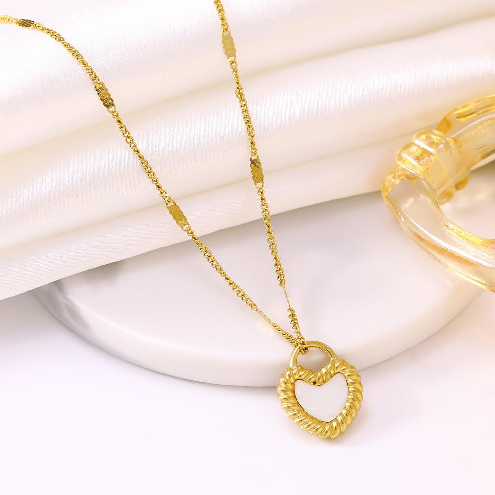 Bestselling Double-Sided Heart Pendant Titanium Steel Necklace for Women – European & American Fashion