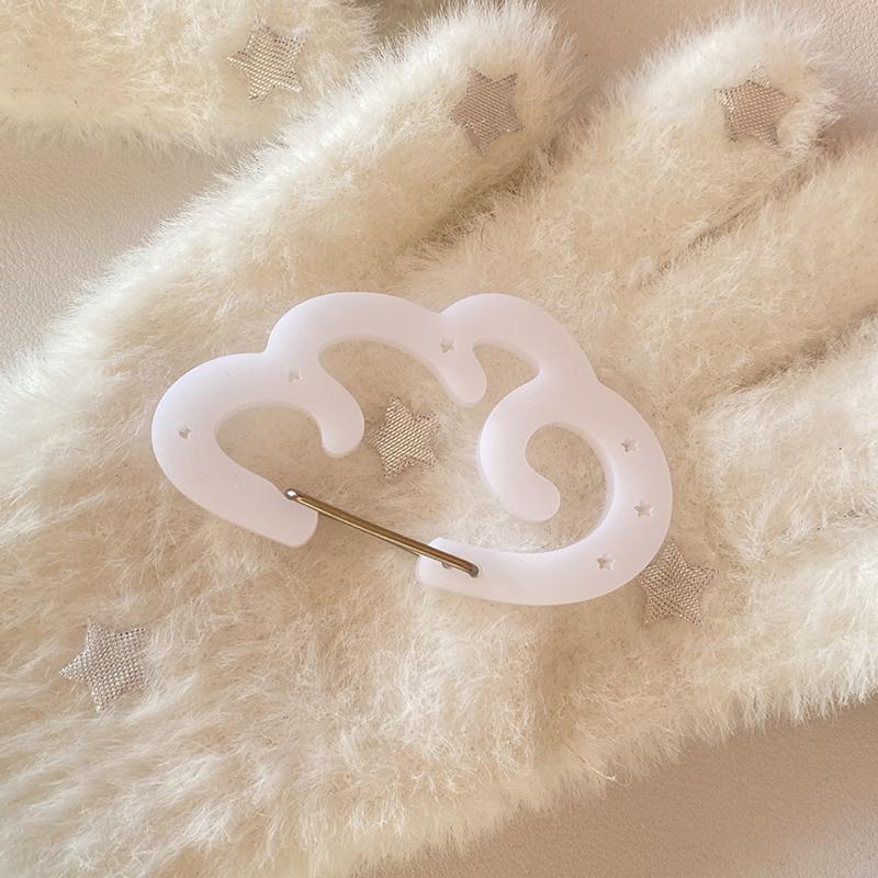 Hollow Strawberry Carabiner Climbing Buckle Acrylic Charm Sweet Bag Pendant Scrapbook Ita Bag Decor Accessories Creative Gift