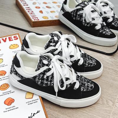 Autumn Men's Shoes Trendy Couple Bread Shoes Xiaoxiangfeng Black and White Canvas Shoes Splicing Casual Skateboard Shoes Sports Shoes