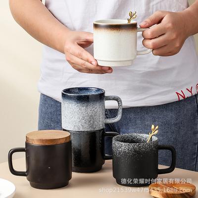 Tazza da acqua in ceramica minimalista con coperchio tazza da ufficio per studenti per coppie tazza da acqua in stile europeo letterario