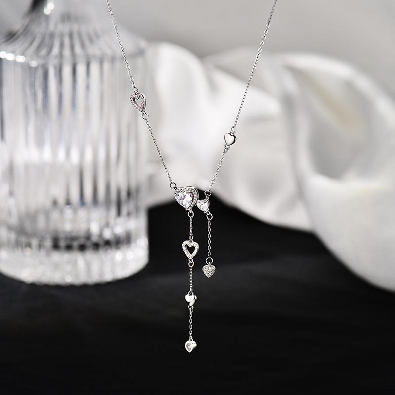 Love Tassel Necklace Temperament Versatile Collarbone Chain Niche Design Ornament Light Luxury Gift for Girlfriend