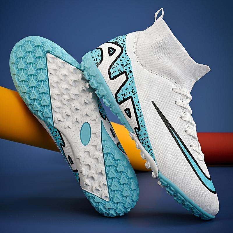 Professional New Men Soccer Shoes Comfortable Boys Sneakers Match Football Boots Ankle Non-Slip TF/FG Sports Shoes Unisex