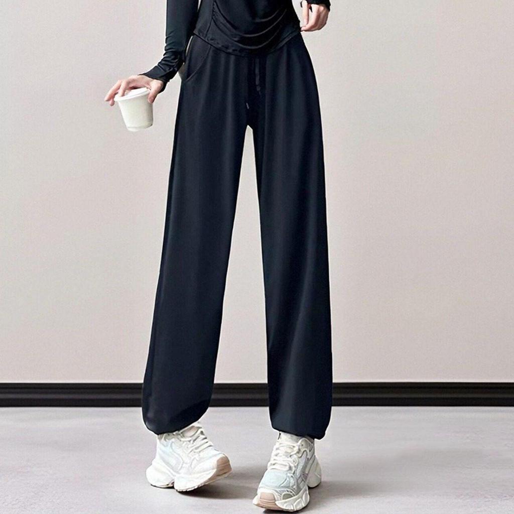 Women's Autumn 2026 Sportswear Set: Fashionable Morning Run Yoga Top and Cycling Fitness Pants