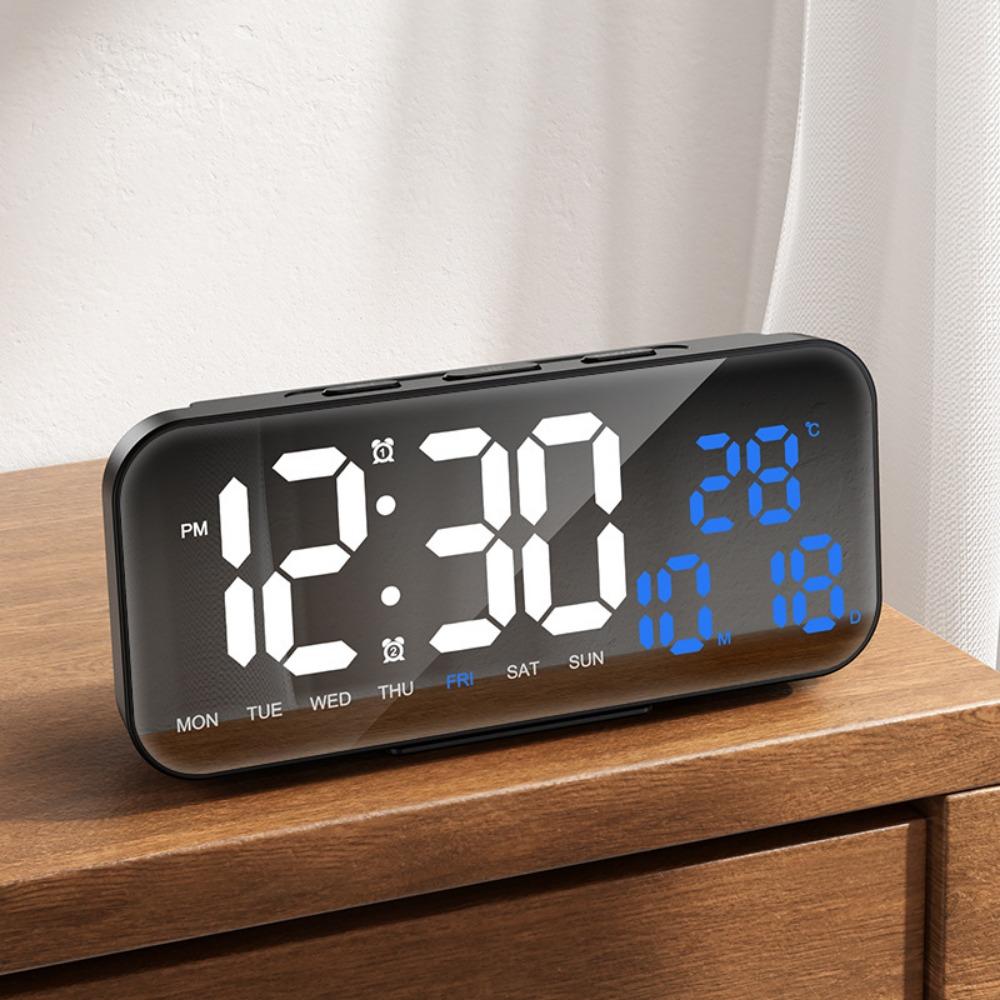 

12/24H Digital Alarm Clock Auto Dimmable LED Wall Clock Creative Table Clock Black-White-Blue