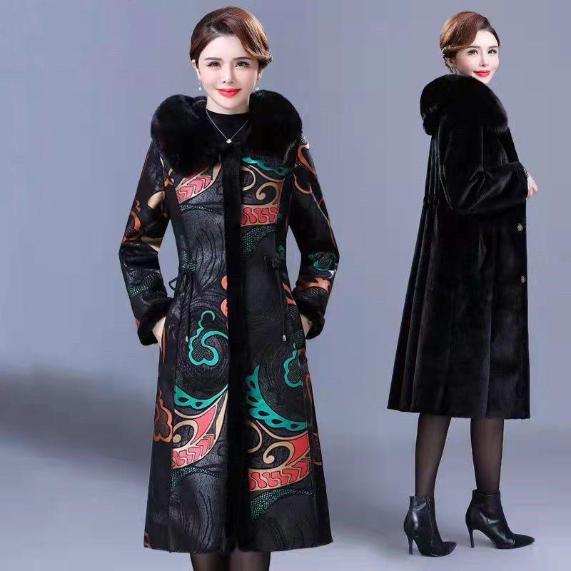 Double-sided Fur Integrated Winter New Medium and Old Women's Clothing Mother Fur Coat Coat