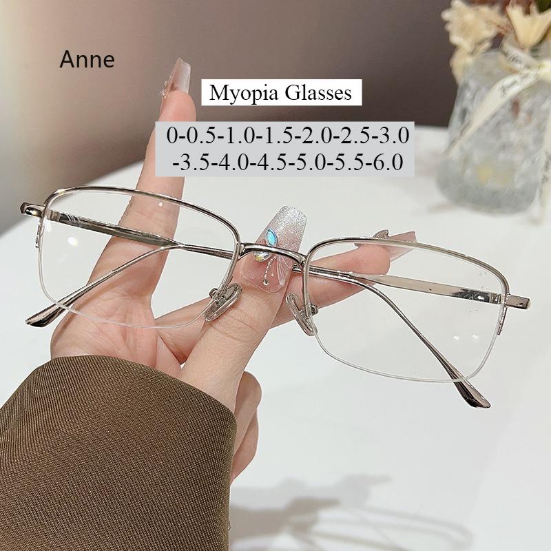 New High Quality Titanium Alloy Gold Square Frame Glasses Anti Blue Light Myopia Glasses For Man And Woman Fashion Glasses