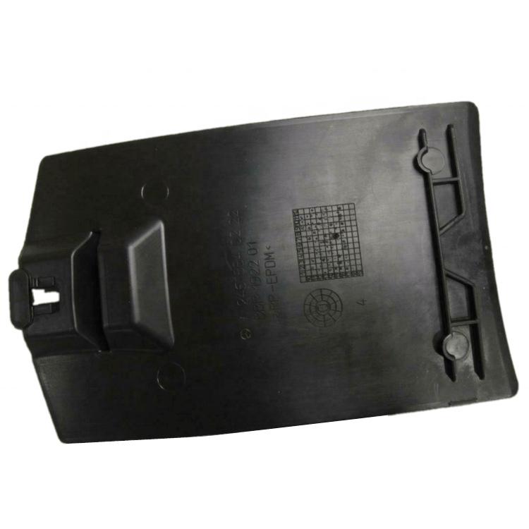 Mercedes-Benz W204 Radiator & Water Tank Bracket