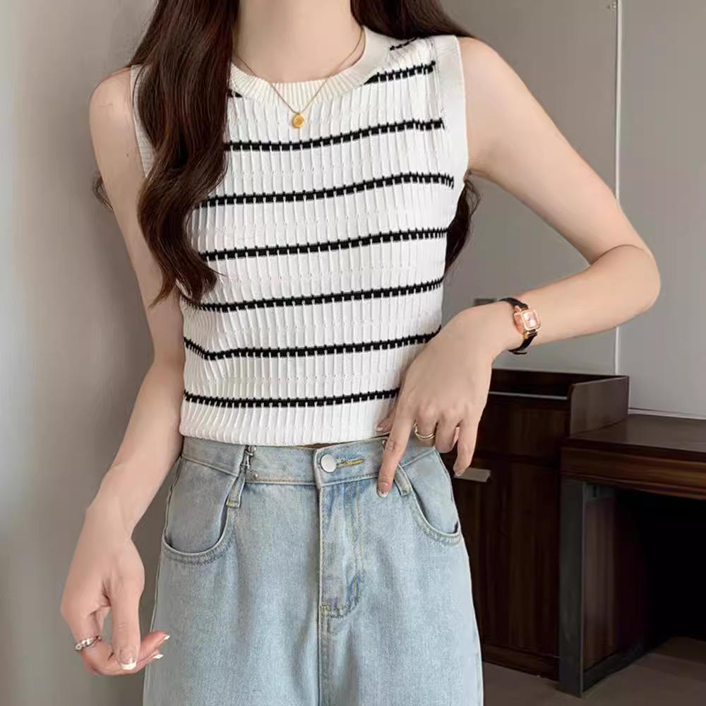 French Striped Knitted Vest for Women's Summer Wear, New Spice Girl Slim Fit Inside, Short Sleeveless Bottoming Top