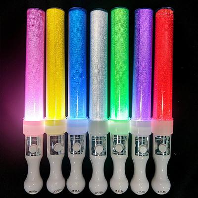 7 Pezzi Bastoncini Luminosi LED Glow in the Dark, Colori Arcobaleno Vivaci, Perfetti per Feste, Concerti, Celebrazioni Notturne, Divertimento in Tutte le Stagioni, Compleanni, Pasqua,