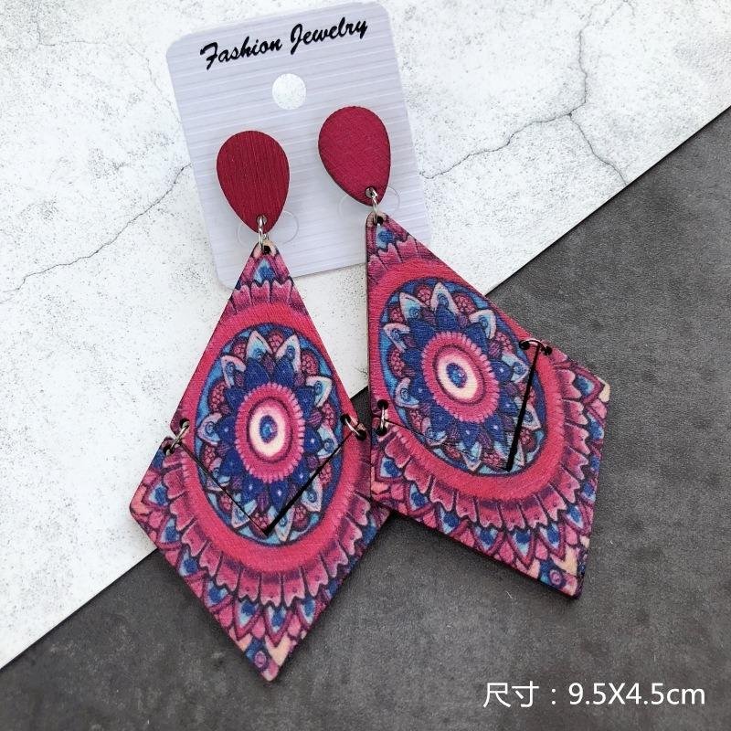 Bohemian Wood Earrings Women's Personality Exaggerated Print Flower Stud Earrings Vacation Versatile Temperament Earrings