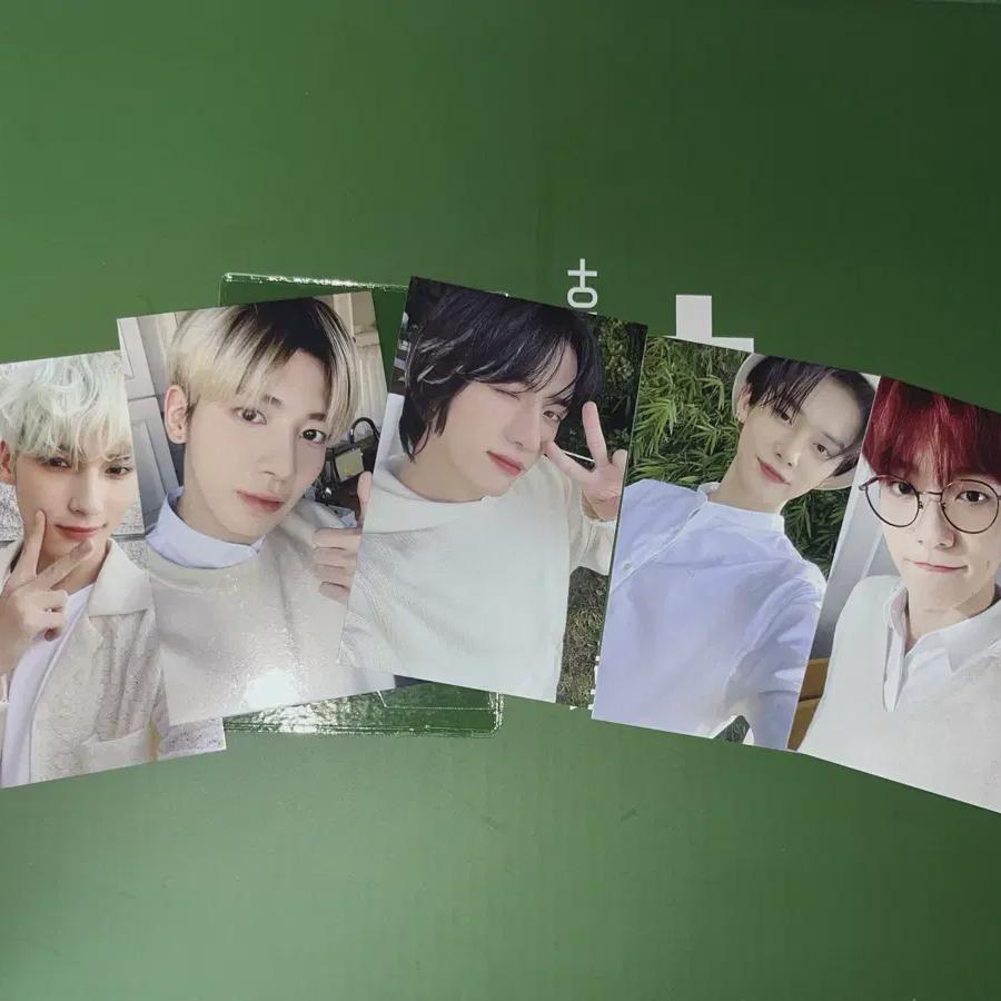 Tomorrow X Together Fanclub Kit Photo Card Batch