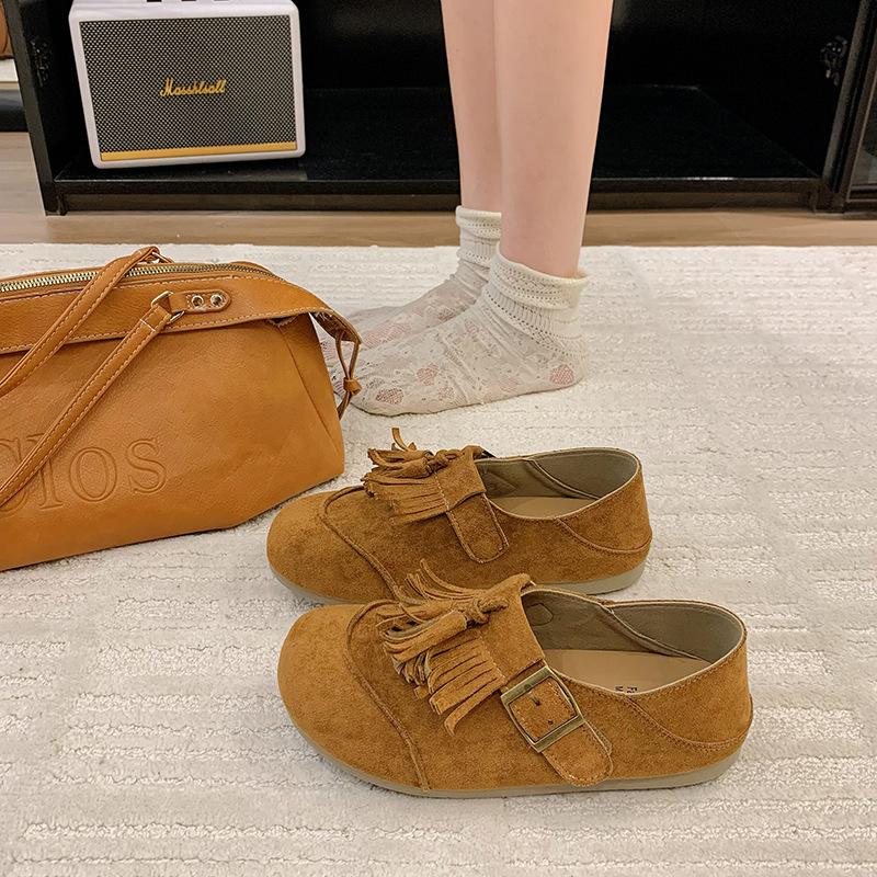 Retro tassel women's spring and autumn new versatile flat-soled Doudou shoes casual one-pedal single shoes