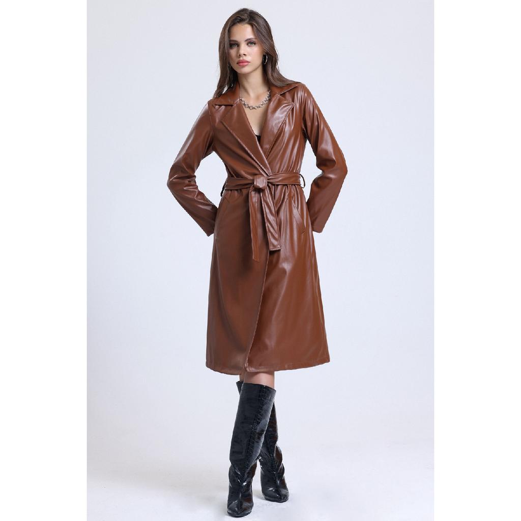 Damski skórzany trencz z podwójną podszewką i paskiem, z podwójnym kołnierzem