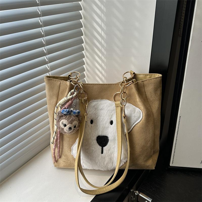 Cute cartoon tote bag women's bag 2025 autumn and winter new fashionable versatile shoulder bag solid color commuter armpit bag
