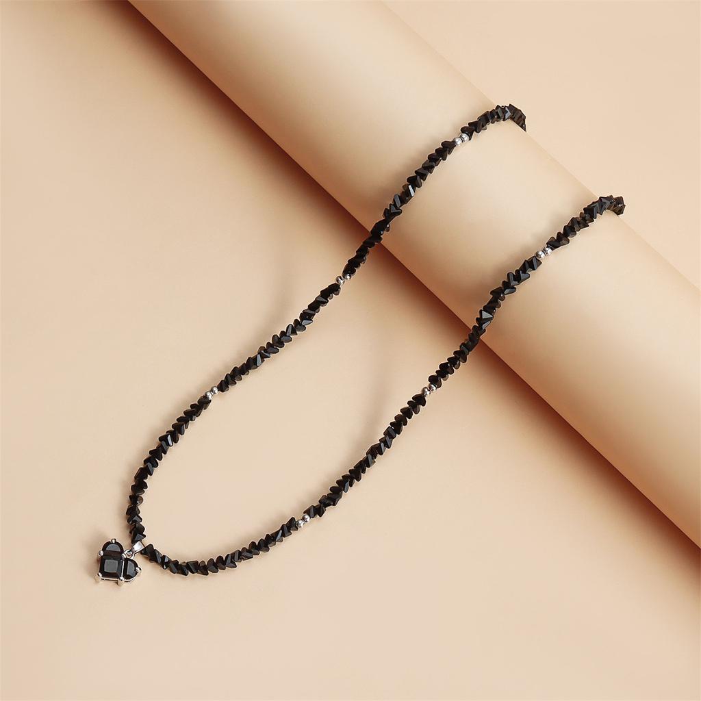 Fashionable Handcraft Beaded Necklace with Love Heart Pendant Adjustable Glass Seed Bead Jewelry for Trendy Women