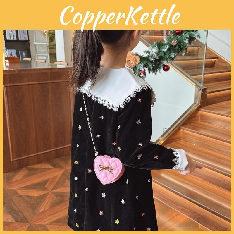 Solid Shape Love Color Bow Chain Shoulder Bag Children Outdoor Bag Crossbody