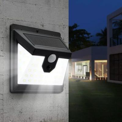 Güneş Enerjili Duvar Lambası 40 LED İnsan Sensörü Profesyonel IP65 Su Geçirmez Enerji Tasarrufu Bahçe Dekorasyonu Çevre Dostu Duvar Lambası
