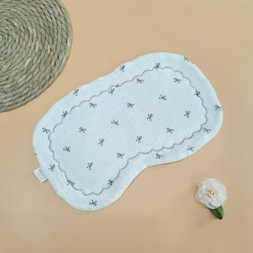Oreiller pour bébé double face en forme de nuage, pour nouveau-né 0-6 mois, avec housse supplémentaire en coton et gaze.