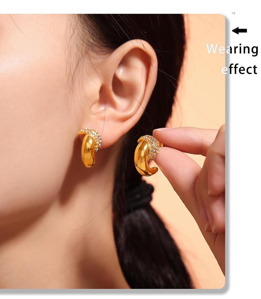 18K Gold Plated Crescent Moon Diamond Earrings - Exquisite Titanium Steel Jewelry