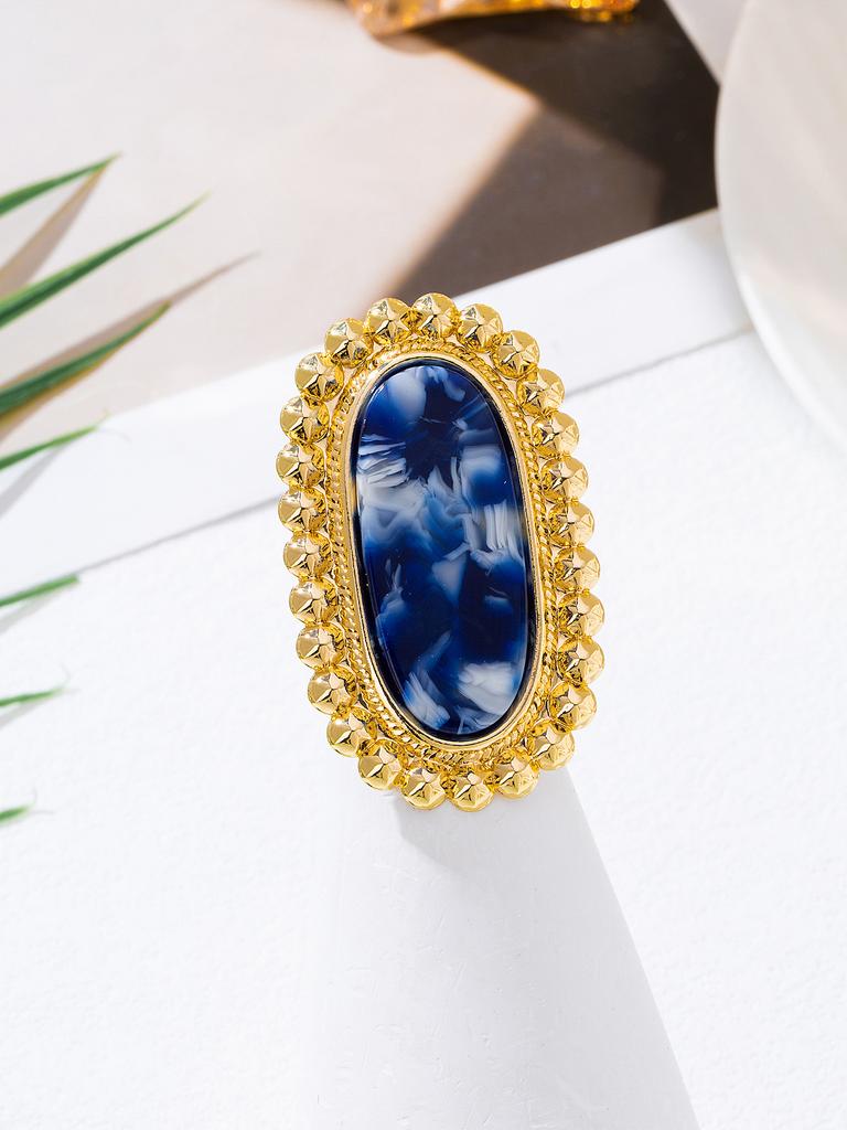 Retro Light Luxury Leopard Print Metal Three-Piece Set, Earrings, Rings, Bracelets, Exaggerated Personalized Women'S Jewelry.