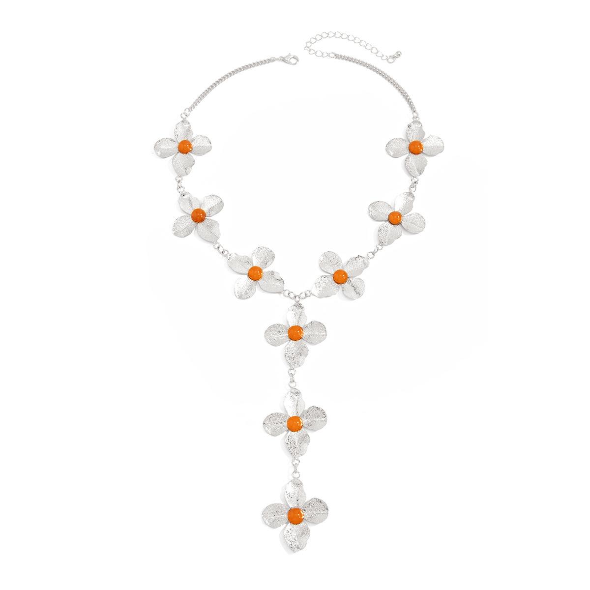 

Resin Flower Pendant Choker Necklace for Women Vintage Adjustable Chain Jewelry Accessory серебряный