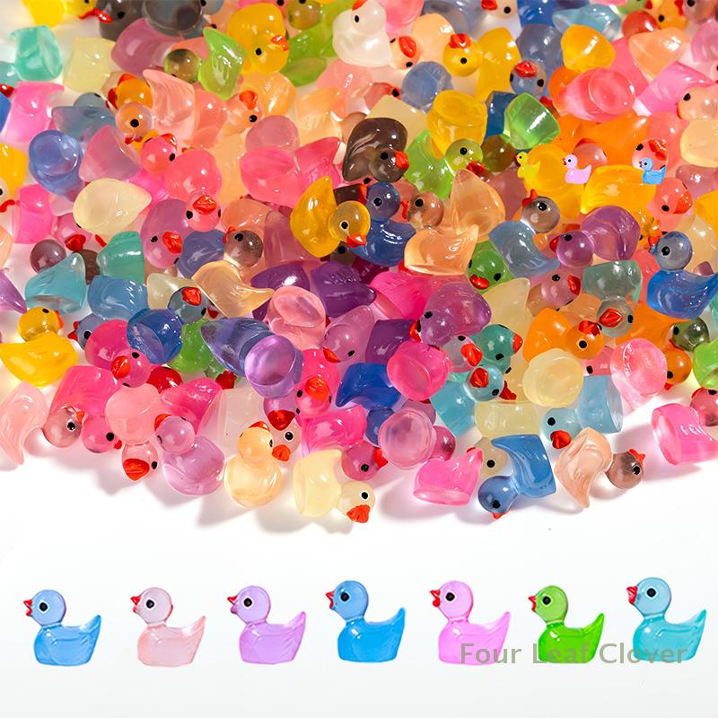 50/100pcs Mini Ducks Glitter Resin Ducks Mini Resin Animals Figures To Hide Glow In The Dark Tiny Duck Figures