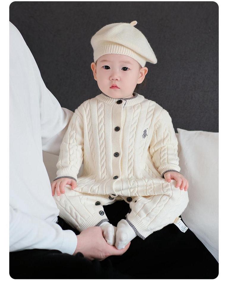 2025 Autumn/Winter Stylish Baby Jumpsuit Romper - Long Sleeve Outdoor Wear for Young Babies