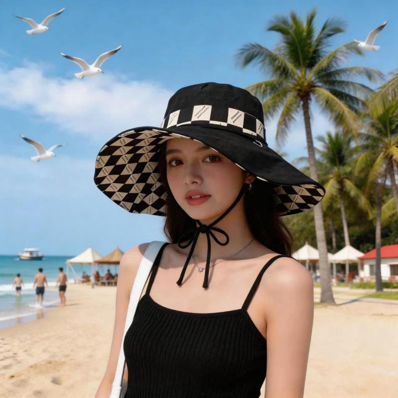 Double-sided plaid hat women's summer fashion versatile letter style large brim beach seaside vacation sun hat