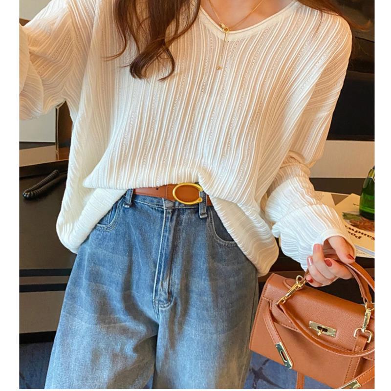 Women's Chic French V-Neck Knit Sweater, Lightweight for Spring/Autumn, Unique Korean-Style Design