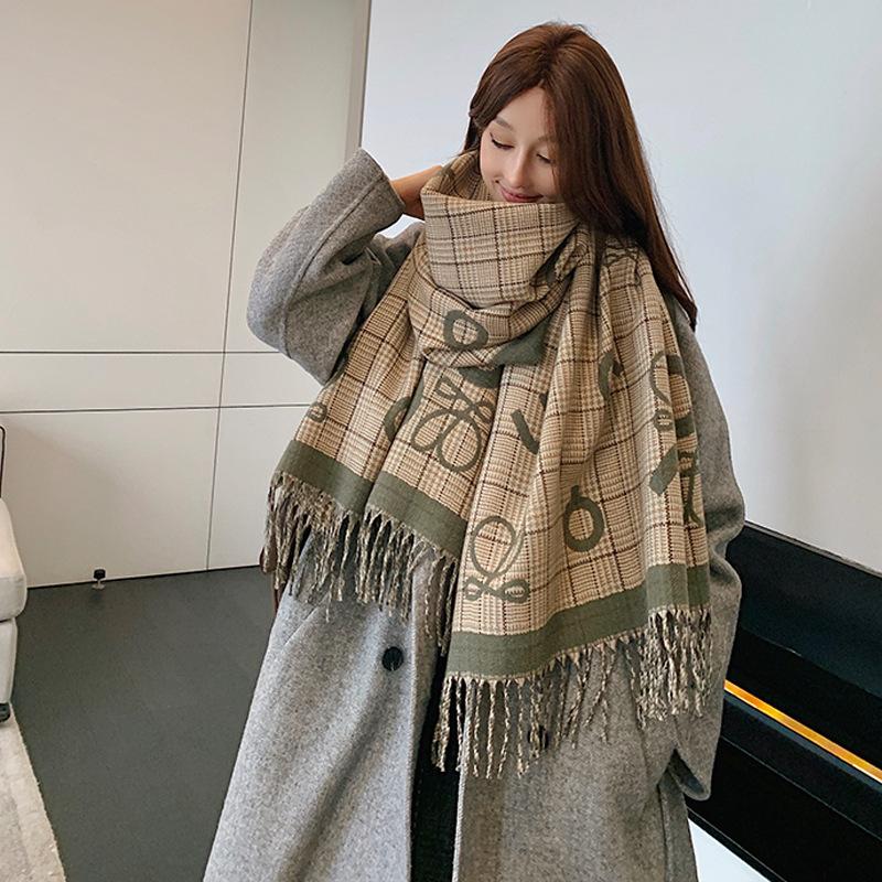 65 * 200cm Herbst Und Winter Neu Damen Einfarbig Vielseitig Schlicht Quaste Imitat Kaschmir Doppelseitiger Schal Warmer Schal Atmosphäre Schal