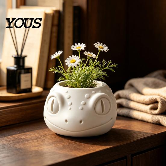 Niche Desktop Landscape Decor Lizard-Shaped Planter, 3D Printed Cute Animal Flower Pot, Small Minimalist Desk Accessory Plant Container for