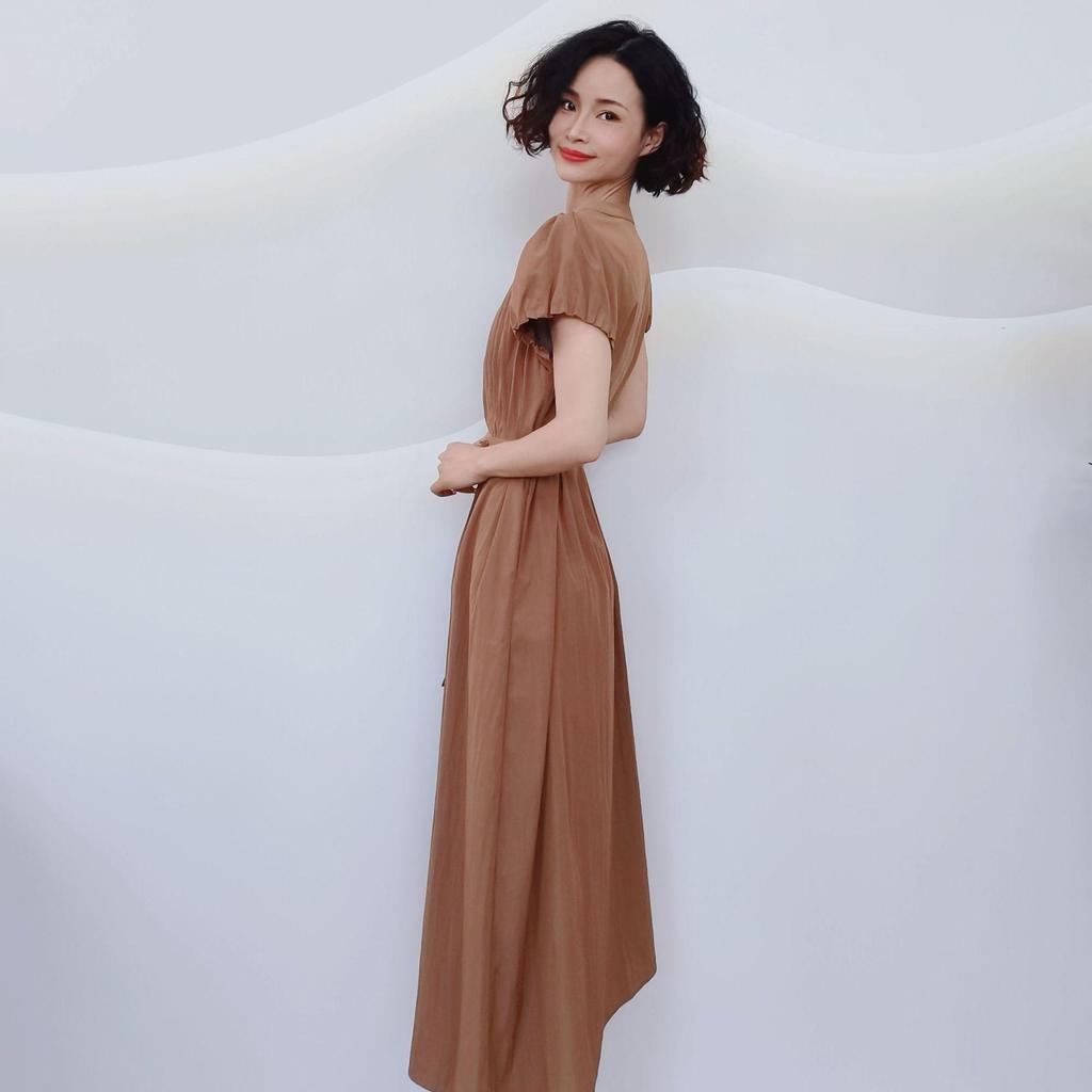Elegant Pleated Waist-Cinched Solid Summer Dress